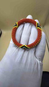 Glass Awakening: สร้อยข้อมือเทพธิดาแห่งเผ่าจากอัฟกานิสถาน