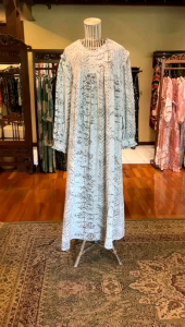 Dayana Dress by Dian Pelangi LIMITED EDITION Busana Muslim Baju Maxi Gamis Abaya Kaftan Gaun Outfit Pesta Pernikahan Kondangan Lebaran Casual Formal Wanita Cantik Anggun Modis Modern Simple Elegan Mewah Model Korea Terbaru Motif Batik Abstrak Kekinian