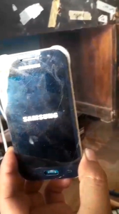 LCD Tc HP Samsung Galaxy J1 Ace LCD original MINUS TC RETAK