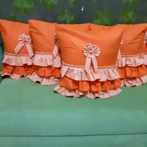 SET SARUNG BANTAL SOFA TAPLAK