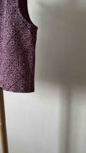 ❤️❤️New Burgundy Colours Batik M Size Top Sleeveless❤️❤️