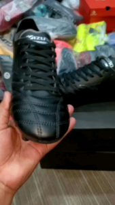 รองเท้าบอล Mizuno MORELIA NEO Japan นุ่มเบาใช้ไปได้นาน สตั๊ดหนังแท้ มีเก็บเงินปลายทางได้ 2-3 วัน ไม่พอดีเปลี่ยนไซส์