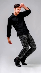 celana jeans pria. fending trending