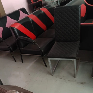 เก้าอี้ เก้าอี้ทานข้าว เก้าอี้ต้อนรับ รหัส BS176 สวยทน เก้าอี้สไตล์โมเดิร์น การทำจากหนังนำ รูปลักษณ์ที่สะอาดง่าย ขาสแตนเลส และสวยทน