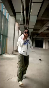 Hoodie Boxy Zipper EgtnSomnium METEOR Pria & Wanita