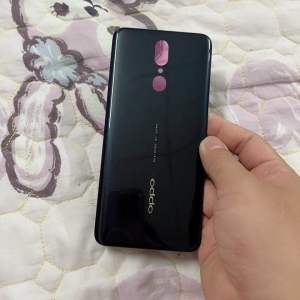 nắp lưng oppo F11 (zin)