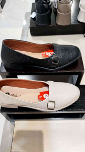 TRISET‼️ sepatu wanita fantovel ringan sekali