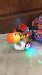 Mainan Sepeda Motor Akrobat Lampu LED dan Musik