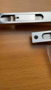 GRENDEL TANAM PINTU KUPU > PERLENGKAPAN PINTU > GRENDEL TANAM BESI SEPASANG