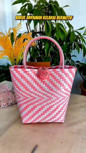 BAKUL ANYAMAN SARAWAK SMALL S  SIZE  (5.5inx9inx8in) TOP HANDLE BAG PENAN BAG KSHAS HANDMADE CRAFTS ANYAMAN MOTIF KELERAI