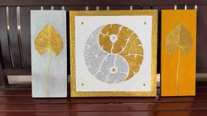 ภาพวาดติดผนัง 3 ชิ้น ภาพวาดด้วยมือ ลายไทย หยินหยาง สีทอง สีเงิน ภาพวาด 90x50x3.5cm อะครีลิค ภาพติดผนัง ศิลปะ มงคล Thai Acrylic Hand-painted on Canvas