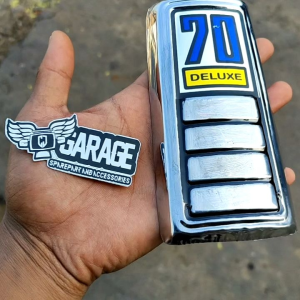 Emblem dasi Honda C70 emblim dada depan C 70 panel dasi