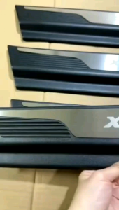 Sillplate Samping Suzuki XL7 2020 2024 2025 2026 2027 Activo Sporty Hitam .