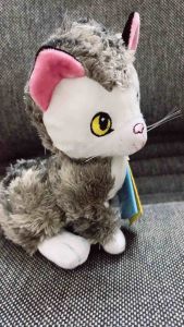 Kohls Cares SHY LITTLE KITTEN mèo lông xám mắt vàng 2 hand nhồi bông