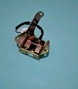 Mobil Avanza Lama 2004 - 2011 LOCK PINTU BAGASI