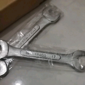 Kunci PAS-PAS ukuran 16" x 17" Unigo WRENCH