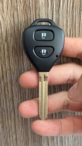 Vỏ chìa khóa xe TOYOTA Vios 2 nút hãng Denso