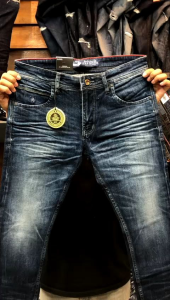 promo celana  jeans panjang stred lecaso denim  / jeans impor stret pria terlaris / jeans lecaso stret terbaru