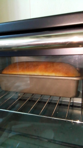 Sourdough Yoghurt Bread - ขนมปังโยเกิร์ตซาวเวอร์โดว์