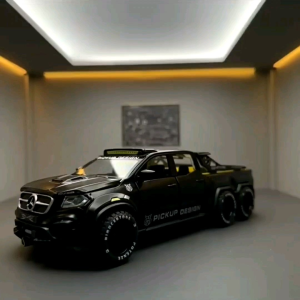 Diecast Mainan Mobil Mercedes Benz Class X Monster 6x6 Pickup Pull Back Bahan Alloy Skala 1: 28
