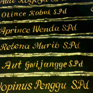 selempang wisuda dewasa dan anak bahan bludru bordir nama suka suka