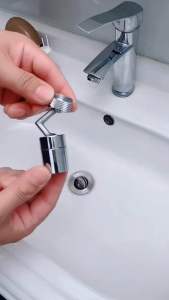 Rotating Universal Faucet旋转万向水龙头 这个#万向水龙头✨720°旋转,两种出水模式🌈,洗头洗脸刷牙太方便了。#居家好物#好物推荐👍🏻