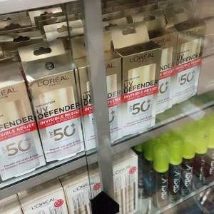 Sunscreen L'Oreal 50++ PA++ Varian Lengkap: Proteksi Matahari Terbaik