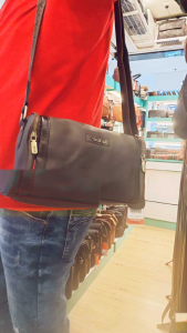 Kickers Genuine Leather Men Women Messenger Bag 79130 79131 79364 24cm10cm14cm