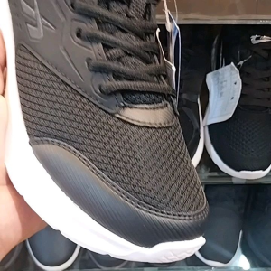 Sepatu Spotec Lyon seriess: Sepatu Olahraga Berkualitas & Desain Sporty