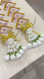 สีขาว 10 ซอง พวงมาลัยคล้องคอนาค พวงมาลัยประดิษฐ์