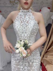 VÁY CƯỚI REN ĐUÔI CÁ CỔ YẾM THANH LỊCH- VÁY CƯỚI YẾM REN TRẮNG PHỐI NUDE