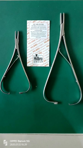 Hilbro MATHIEU NEEDLE Holder กรรไกรคีบ จับ (Hilbro Mathieu Needle Holder, Green)