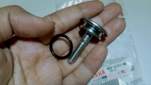 Baut karet lidah tensioner Mio smile soul Nouvo sporty Fino karbu