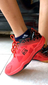 Sepatu RS Terbaru Sepatu Badminton Jogging Tennis Bulutangkis Pria Wanita Size 38-44