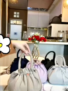 Tas Bahu Serut Ruby Wanita & Tas Selempang Remaja Kekinian