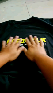 Kaos Rosok cilik Jepang Lengan Panjang