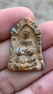 พระยอดขุนพล กรุวัดมหาธาตุสุโขทัย เนื้อสนิมแดง