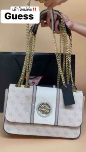 Guess กระเป๋าสะพายผู้หญิง แบรนด์สวยหรู สะพายไหล่ New s.j.bagแถมฟรีถุงกระดาษแบรนด์
