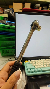 Gagang Sok Ratchet Otomatis ½ inch
