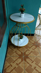 meja dekorasi sudut ruang tamu minimalis modern botol .meja sudut cantik modernmeja sudut besi minimalis