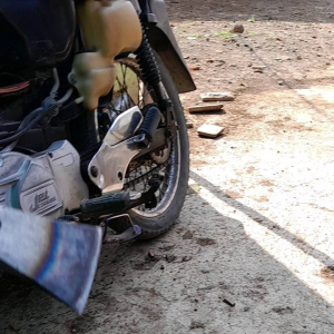 Kampak Papas & Belah Super Tajam Baza Asli Persi Natural