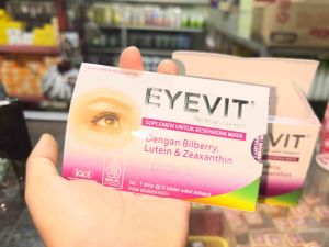 Eyevit Suplemen Untuk Kesehatan Mata isi 1 Strip