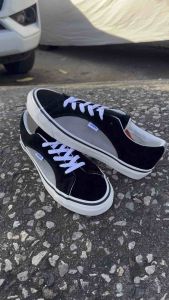 สวัสดีค่ะลูกค้าวันนี้ทางร้านมีสินค้ารุ่นใหม่เป็นสินค้าหนึ่งซองไม่มีใบรับประกันค่ะแต่คุณภาพดี 99% ค่ะสินค้ามือสองไม่มีกล่องค่ะลูกค้า