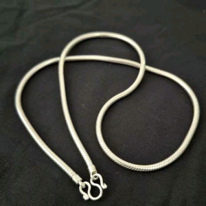 สร้อยคอเงินแท้92.5% สร้อยคอเงินลายกระดูกงู ขนาด4มิล เงินแท้ทั้งเส้นไม่ใช่เงินชุบ
