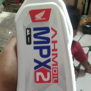 Oli Motor Matic: Pilihan Terbaik Untuk Genio Beat Scoopy 2020