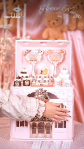 READY STOCK! AUTHENTIC. The sweetie bear make up storage. Storage only.