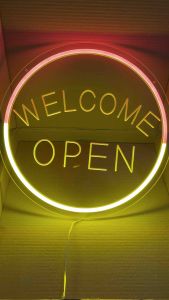 ป้ายไฟ ป้ายไฟร้าน ป้ายไฟตัวอักษร ป้ายไฟled ป้ายไฟwelcome open ป้ายไฟเปิดร้าน