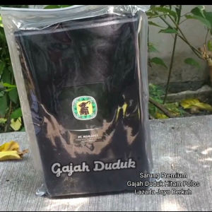 Sarung Gajah Duduk Hitam Polos