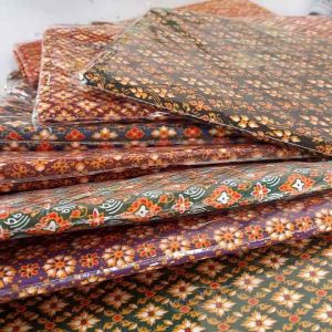 ผ้าถุงลายดอกเย็บแล้วกว้าง80ยาว110เซนติเมตร