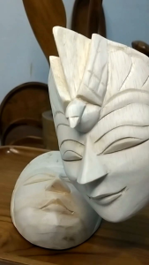 Topeng Kayu Media Lukis dan Pajangan
